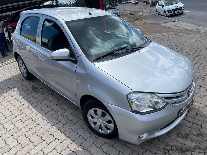 ETIOS 1.3 XS 16V FLEX 4P MANUAL - 2014 - CAXIAS DO SUL