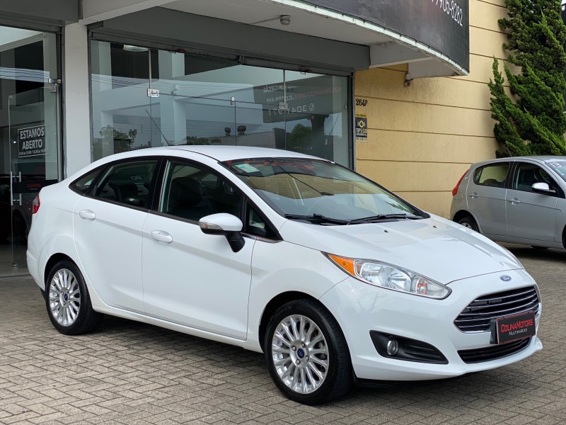 FIESTA 1.6 TITANIUM SEDAN 16V FLEX 4P AUTO - 2015 - CAXIAS DO SUL