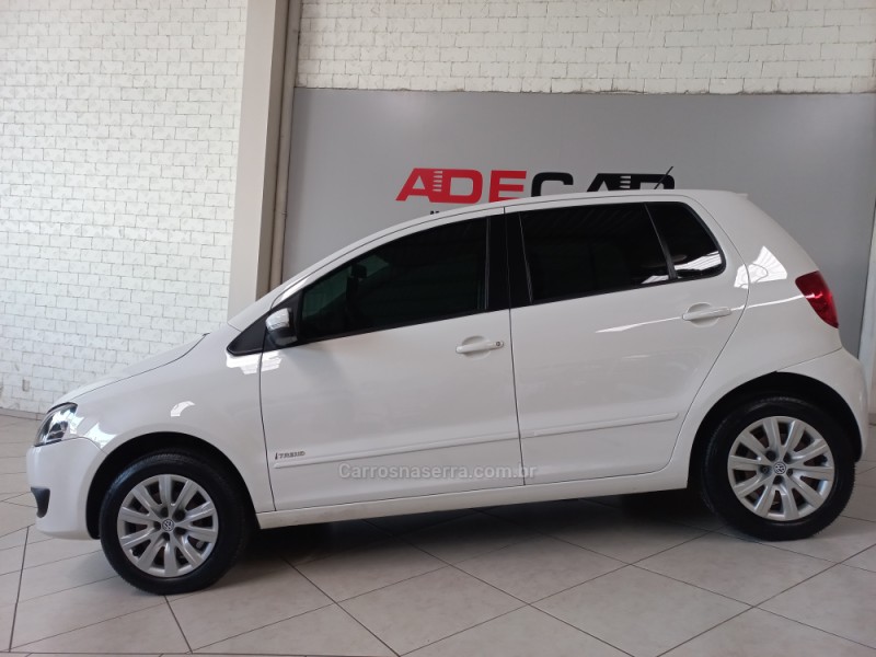 FOX 1.0 MI TREND 8V FLEX 4P MANUAL - 2013 - FARROUPILHA