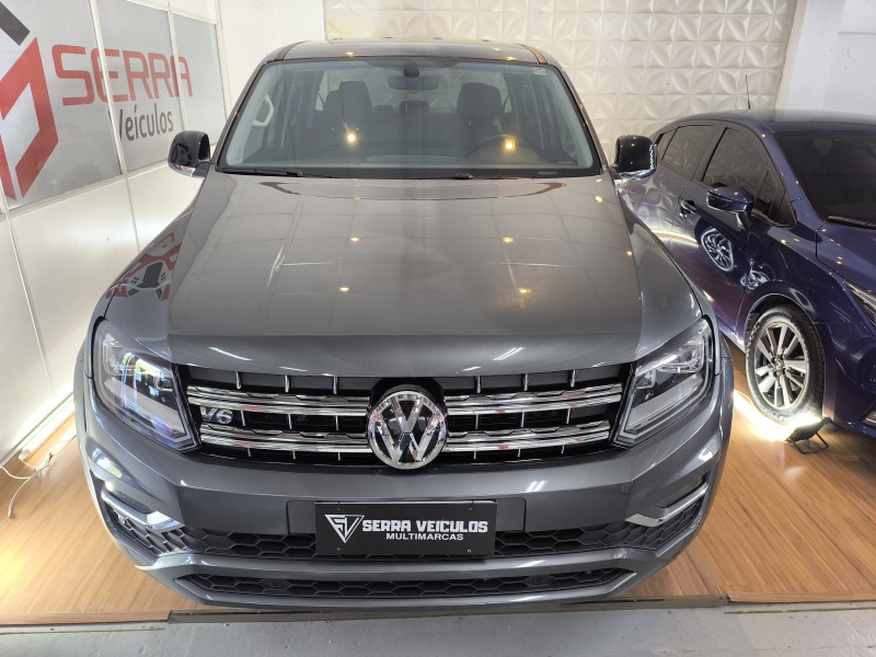 AMAROK 3.0 V6 TDI HIGHLINE CD DIESEL 4MOTION AUTOMÁTICO - 2023 - CAXIAS DO SUL