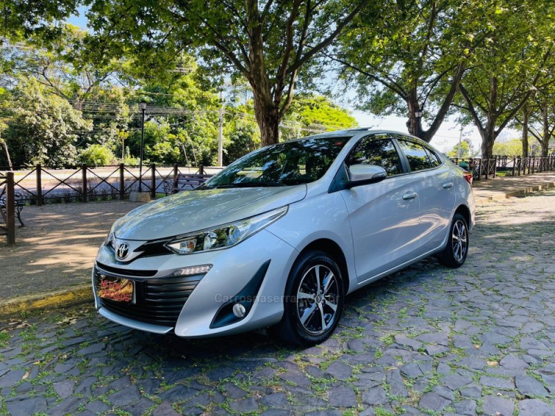 yaris 1.5 xls connect 16v flex 4p automatico 2020 novo hamburgo