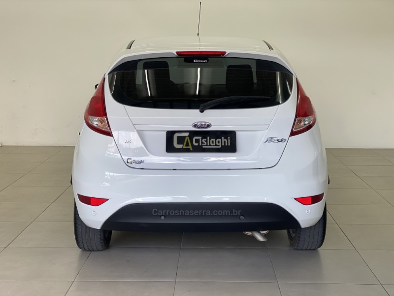 FIESTA 1.6 SEL HATCH 16V FLEX 4P AUTOMÁTICO - 2017 - CARLOS BARBOSA