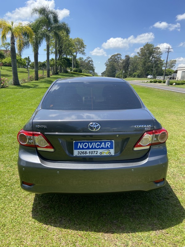 COROLLA 1.8 GLI 16V FLEX 4P AUTOMÁTICO - 2014 - FARROUPILHA