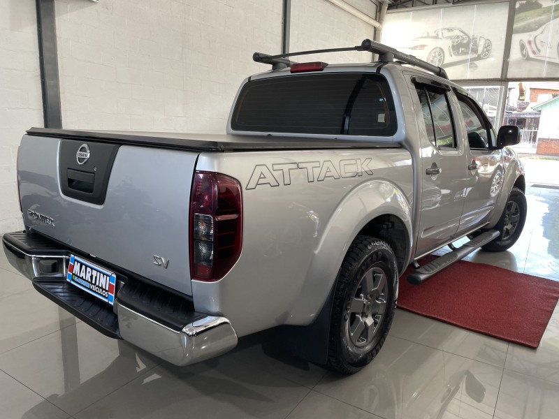 FRONTIER 2.5 SV ATTACK 10 ANOS 4X4 CD TURBO ELETRONIC DIESEL 4P MANUAL - 2014 - CAXIAS DO SUL