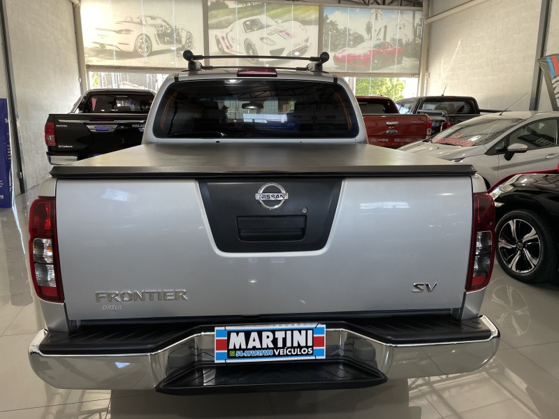 FRONTIER 2.5 SV ATTACK 10 ANOS 4X4 CD TURBO ELETRONIC DIESEL 4P MANUAL - 2014 - CAXIAS DO SUL