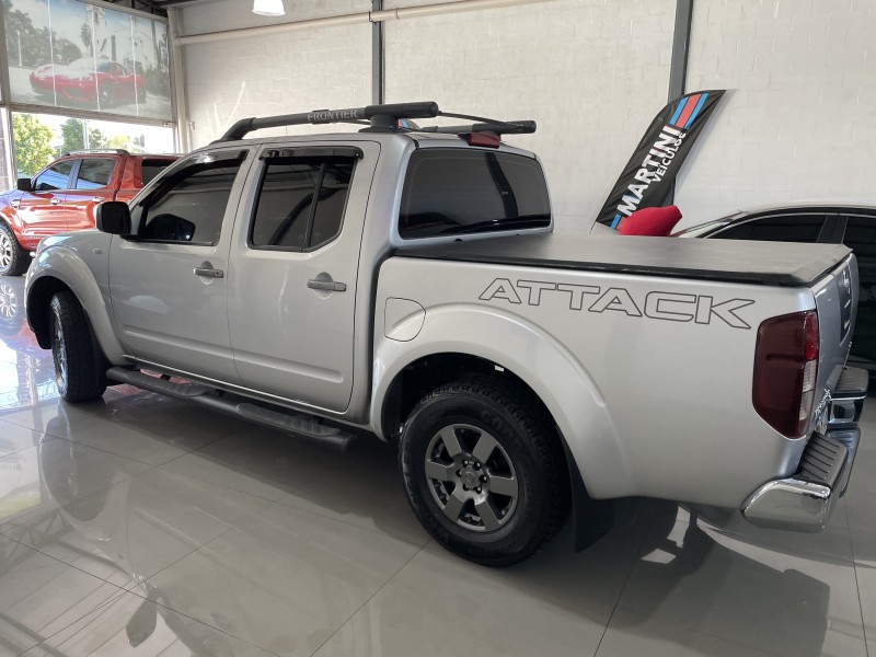 FRONTIER 2.5 SV ATTACK 10 ANOS 4X4 CD TURBO ELETRONIC DIESEL 4P MANUAL - 2014 - CAXIAS DO SUL