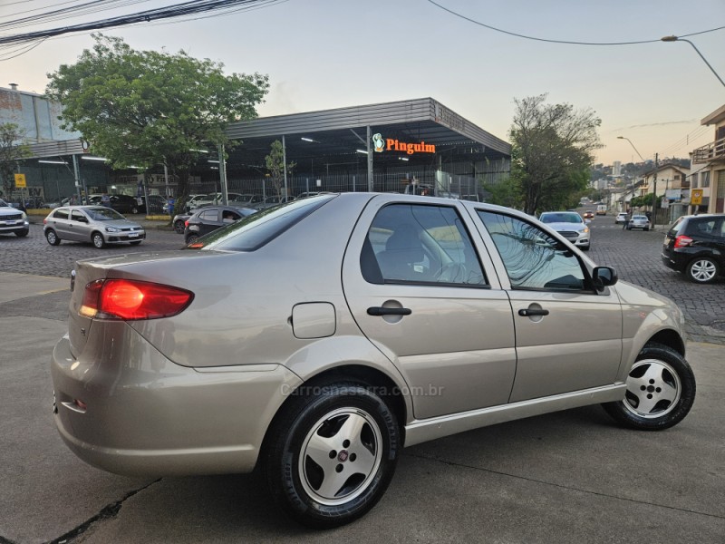 SIENA 1.0 MPI EL CELEBRATION 8V FLEX 4P MANUAL - 2010 - CAXIAS DO SUL