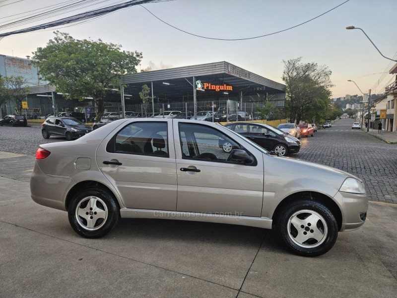 SIENA 1.0 MPI EL CELEBRATION 8V FLEX 4P MANUAL - 2010 - CAXIAS DO SUL