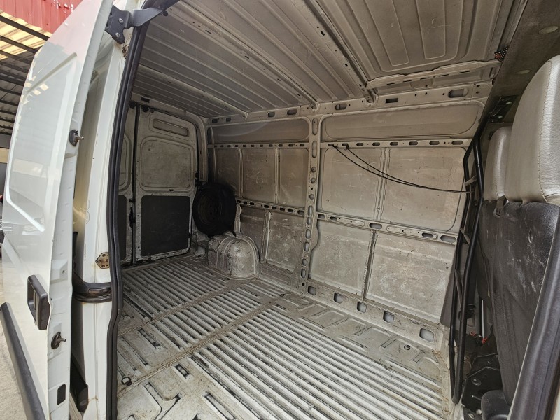 MASTER 2.5 DCI FURGÃO MÉDIO/LONGO TA DIESEL - 2011 - CAXIAS DO SUL