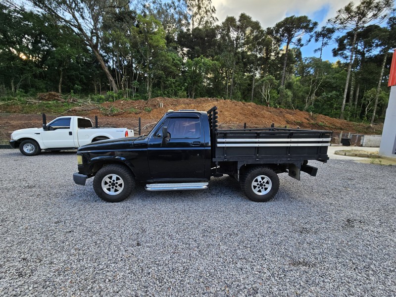 D20 4.0 CUSTOM S CS 8V DIESEL 2P MANUAL - 1986 - CAXIAS DO SUL