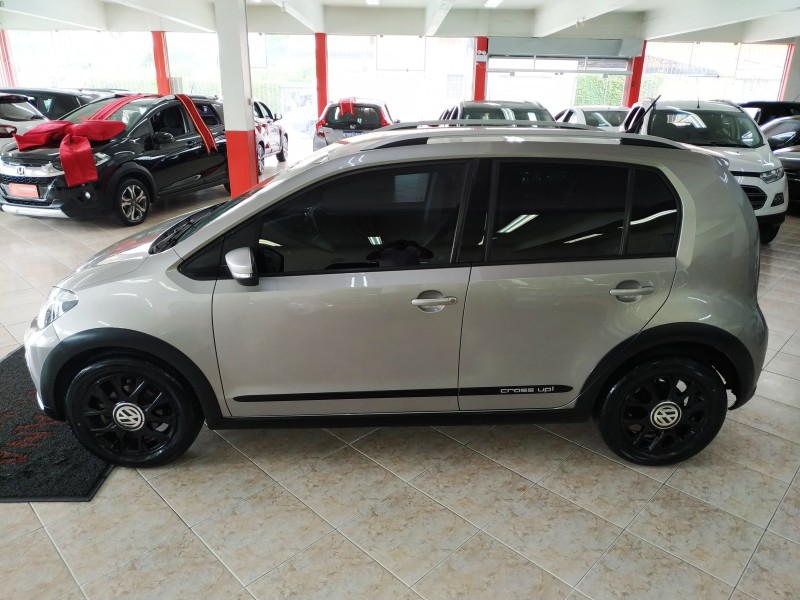 UP 1.0 TSI CROSS 12V FLEX 4P MANUAL - 2017 - CAXIAS DO SUL