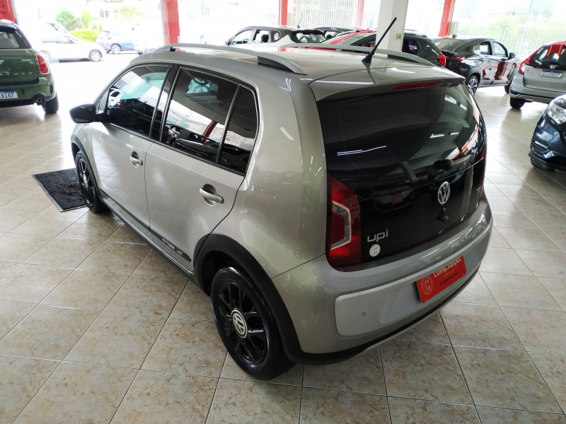 UP 1.0 TSI CROSS 12V FLEX 4P MANUAL - 2017 - CAXIAS DO SUL