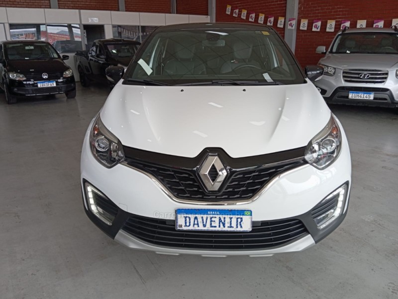 CAPTUR 1.6 16V INTENSE BOSE FLEX 4P AUTOMÁTICO - 2021 - TAQUARA