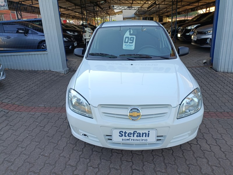 CELTA 1.0 MPFI SPIRIT 8V FLEX 4P MANUAL - 2009 - BOM PRINCíPIO