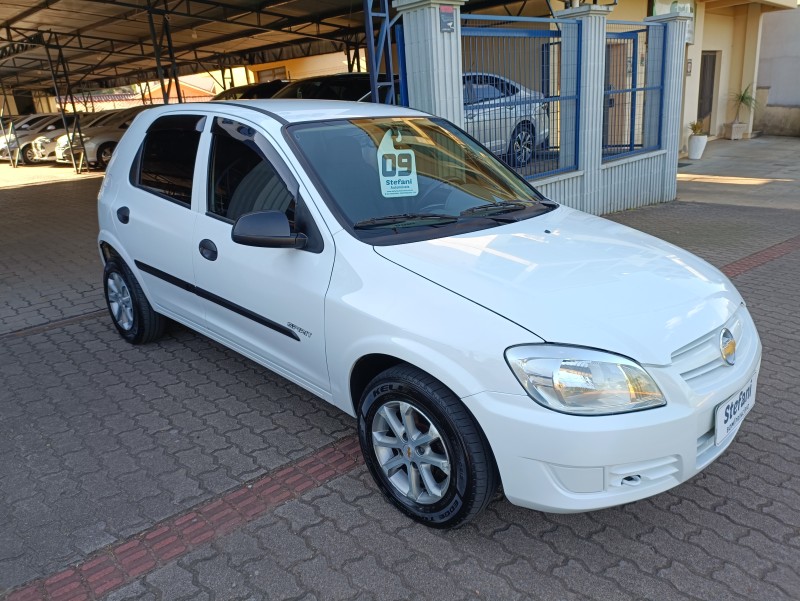 CELTA 1.0 MPFI SPIRIT 8V FLEX 4P MANUAL - 2009 - BOM PRINCíPIO