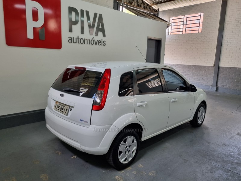 FIESTA 1.0 ROCAM SE 8V FLEX 4P MANUAL - 2014 - GARIBALDI