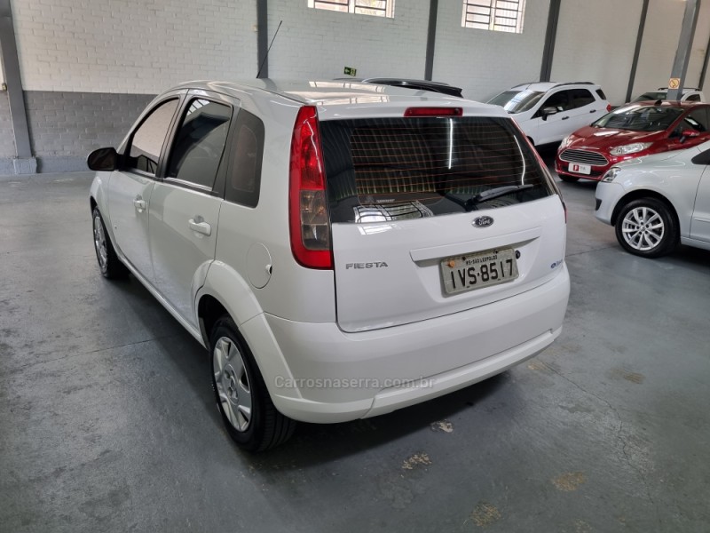 FIESTA 1.0 ROCAM SE 8V FLEX 4P MANUAL - 2014 - GARIBALDI