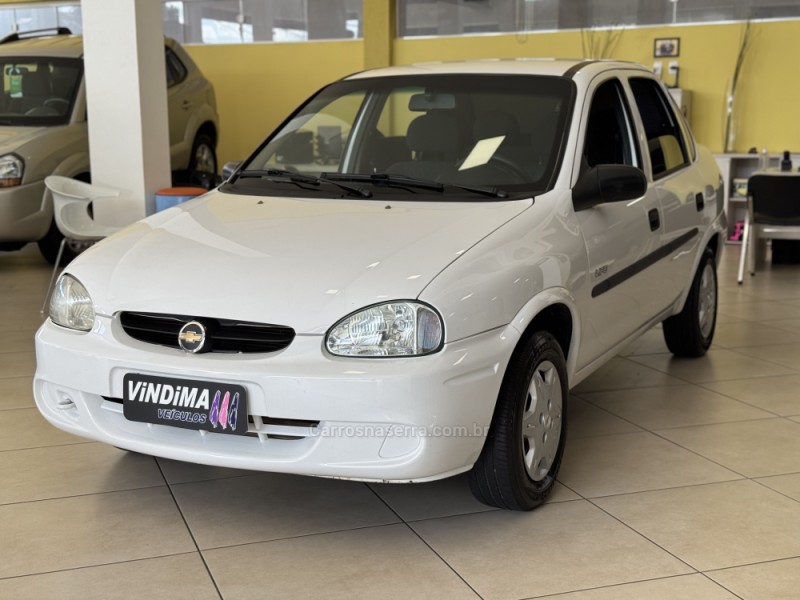 CLASSIC 1.0 MPFI LIFE 8V FLEX 4P MANUAL - 2008 - FLORES DA CUNHA