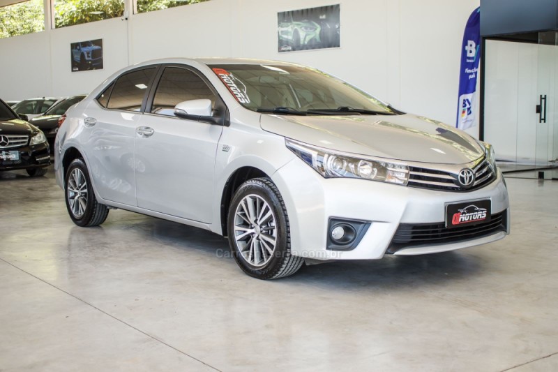 COROLLA 2.0 ALTIS 16V FLEX 4P AUTOMÁTICO - 2015 - NOVO HAMBURGO