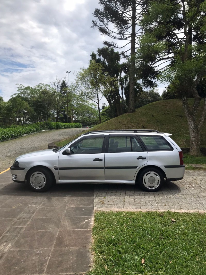 PARATI 1.0 MI 16V TURBO GASOLINA 4P MANUAL G.III - 2003 - FARROUPILHA