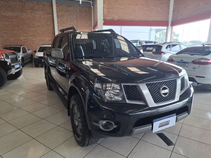 FRONTIER 2.5 SV ATTACK 4X4 CD TURBO ELETRONIC DIESEL 4P AUTOMÁTICO - 2016 - FARROUPILHA