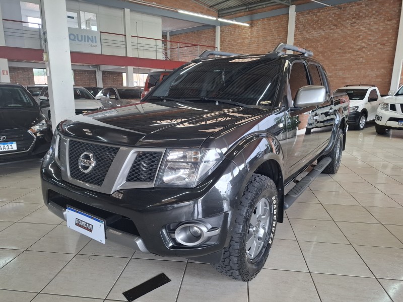 FRONTIER 2.5 SV ATTACK 4X4 CD TURBO ELETRONIC DIESEL 4P AUTOMÁTICO - 2016 - FARROUPILHA