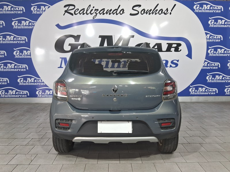 SANDERO 1.6 STEPWAY EASY R 16V FLEX 4P AUTOMÁTICO - 2018 - SãO SEBASTIãO DO CAí