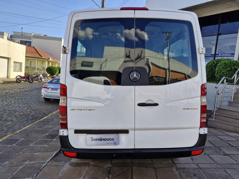 SPRINTER 2.2 CHASSI 416 VAN L TA 16L DIESEL 3P MANUAL - 2019 - LAJEADO