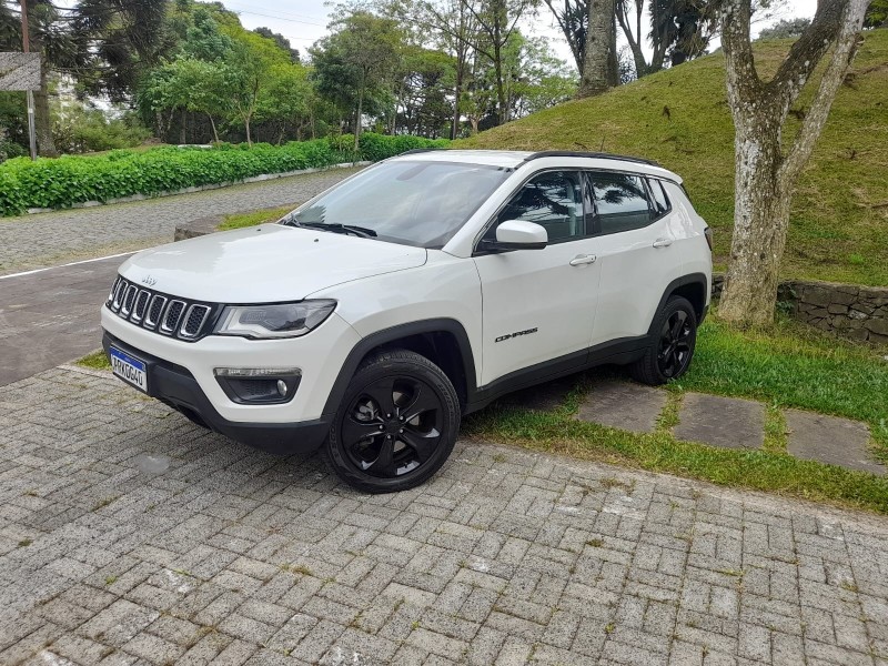 COMPASS 2.0 16V DIESEL LONGITUDE 4X4 AUTOMÁTICO - 2018 - FARROUPILHA