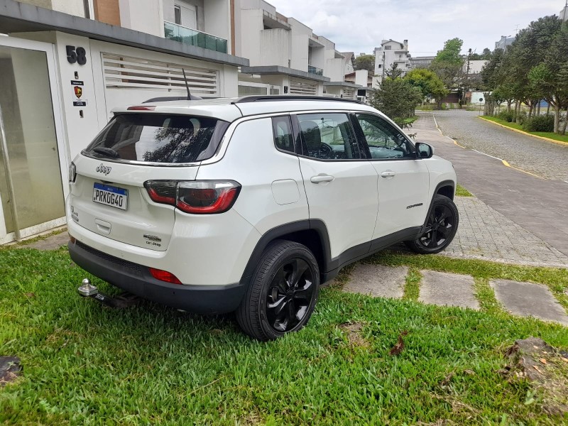 COMPASS 2.0 16V DIESEL LONGITUDE 4X4 AUTOMÁTICO - 2018 - FARROUPILHA