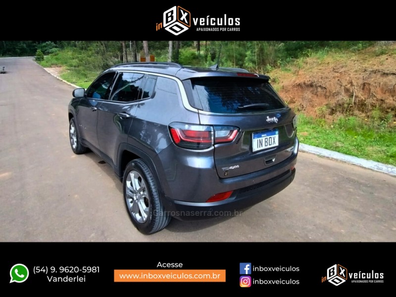 COMPASS 2.0 16V DIESEL LONGITUDE 4X4 AUTOMÁTICO - 2023 - GRAMADO