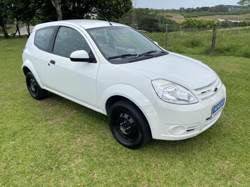 KA 1.0 MPI 8V FLEX 2P MANUAL - 2011 - FARROUPILHA