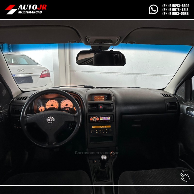 ASTRA 2.0 MPFI ADVANTAGE 8V FLEX 4P MANUAL - 2010 - VACARIA