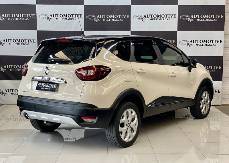 CAPTUR 1.6 16V FLEX ZEN AUTOMÁTICO - 2018 - CAXIAS DO SUL