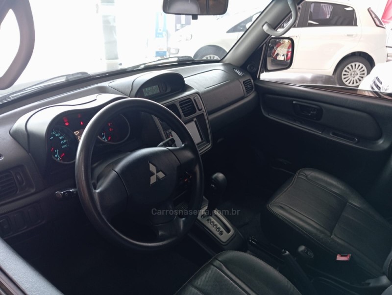 PAJERO TR4 2.0 4X4 16V 140CV FLEX 4P AUTOMÁTICO - 2014 - TAQUARA