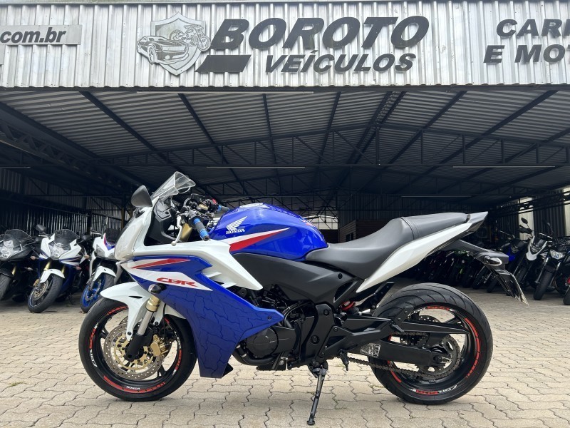 CBR 600F  - 2013 - BENTO GONçALVES