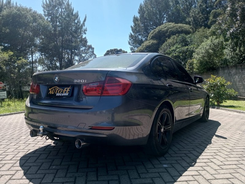 320I 2.0 16V TURBO ACTIVE FLEX 4P AUTOMÁTICO - 2014 - CANELA