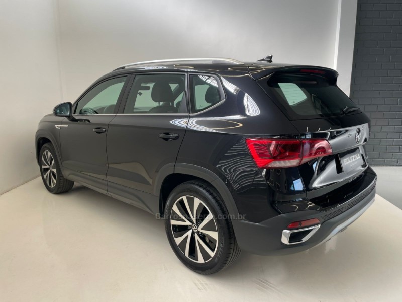 TAOS 1.4 16V HIGHLINE TSI FLEX 4P AUTOMÁTICO - 2022 - NOVO HAMBURGO