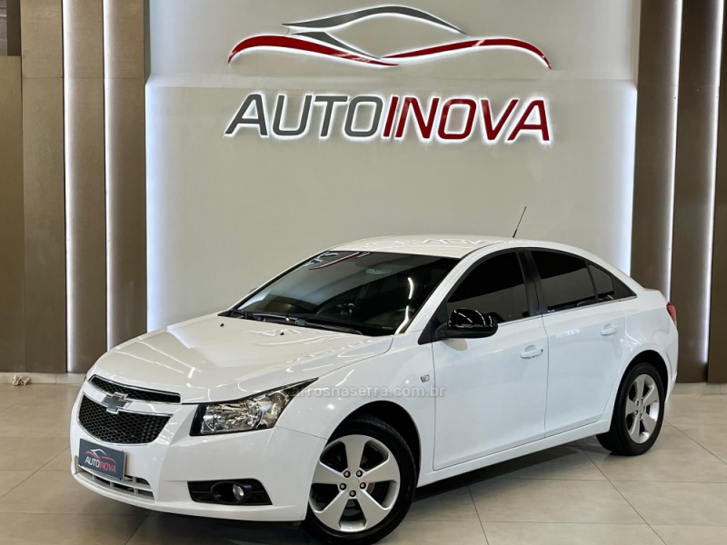 CRUZE 1.8 LT 16V FLEX 4P MANUAL