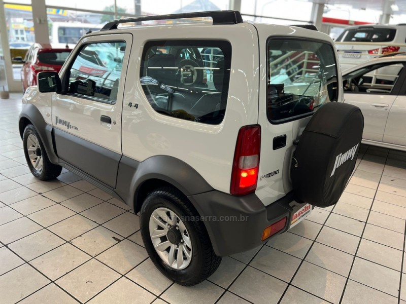 JIMNY 1.3 4WORK 4X4 16V GASOLINA 2P MANUAL - 2019 - CAXIAS DO SUL