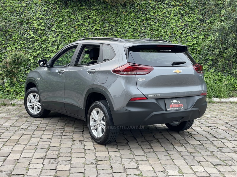 TRACKER 1.0 12V LT TURBO FLEX 4P AUTOMÁTICO - 2023 - FARROUPILHA