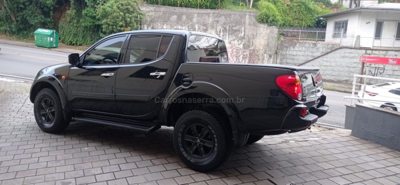 L200 TRITON 3.2 HPE 4X4 CD 16V TURBO INTERCOOLER DIESEL 4P AUTOMÁTICO - 2010 - CAXIAS DO SUL