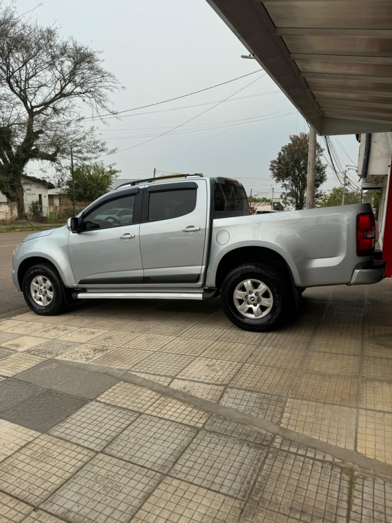 S10 2.4 LT 4X2 CD 8V FLEX 4P MANUAL - 2013 - SOLEDADE