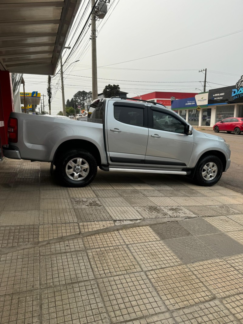 S10 2.4 LT 4X2 CD 8V FLEX 4P MANUAL - 2013 - SOLEDADE