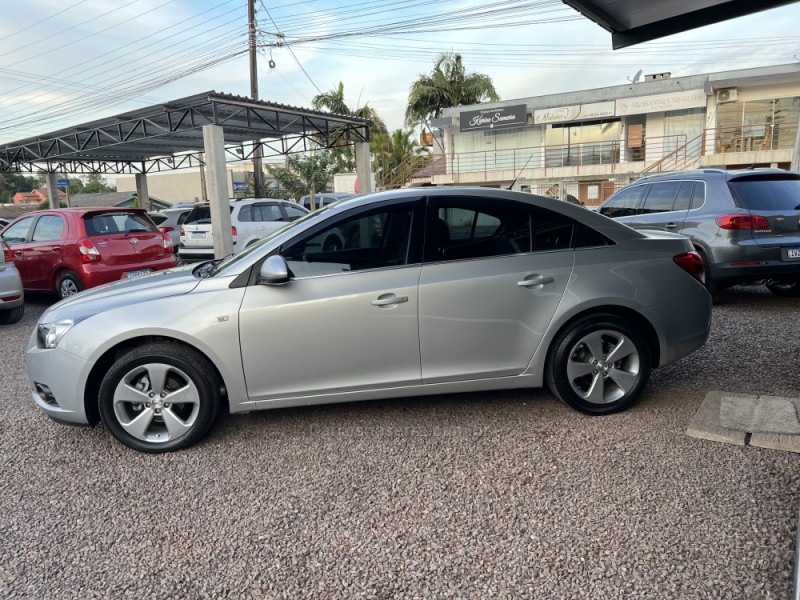 CRUZE 1.8 LT 16V FLEX 4P AUTOMÁTICO - 2014 - LAJEADO