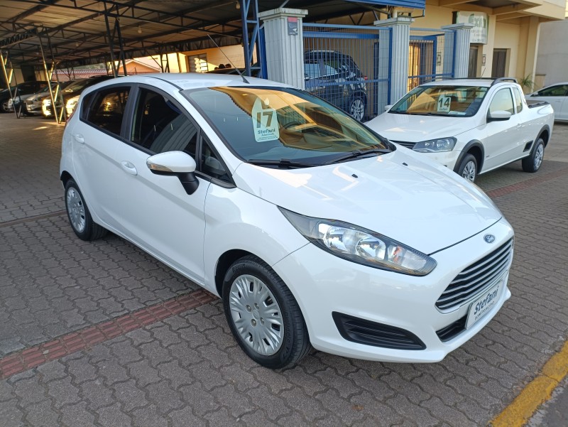 FIESTA 1.6 SE HATCH 16V FLEX 4P MANUAL - 2017 - BOM PRINCíPIO