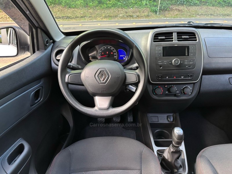 KWID 1.0 12V SCE FLEX ZEN MANUAL - 2022 - DOIS IRMãOS