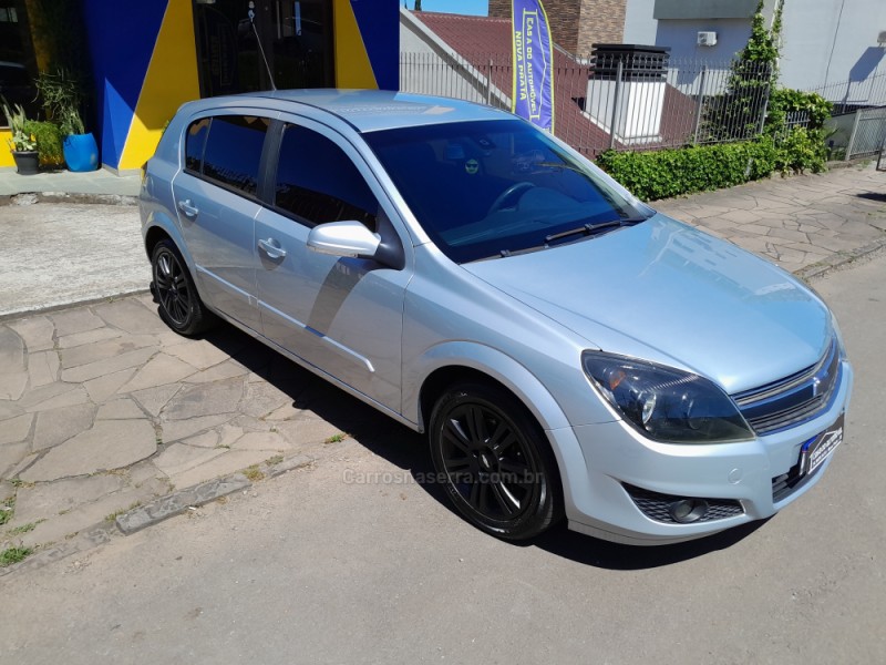 VECTRA 2.0 MPFI GT HATCH 8V FLEX 4P MANUAL - 2010 - NOVA PRATA