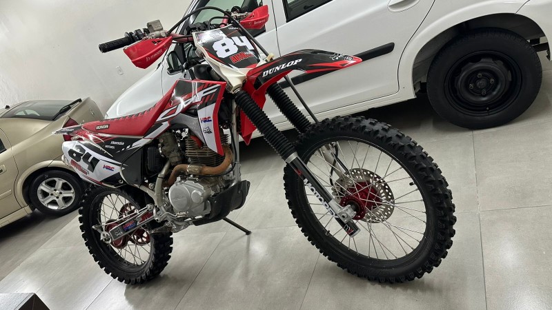 crf 230f  2016 caxias do sul