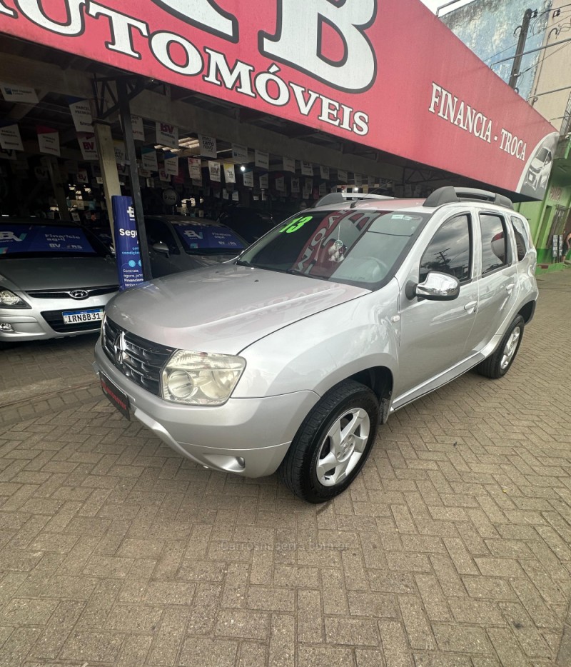 DUSTER 2.0 DYNAMIQUE 4X2 16V FLEX 4P AUTOMÁTICO - 2013 - PAROBé